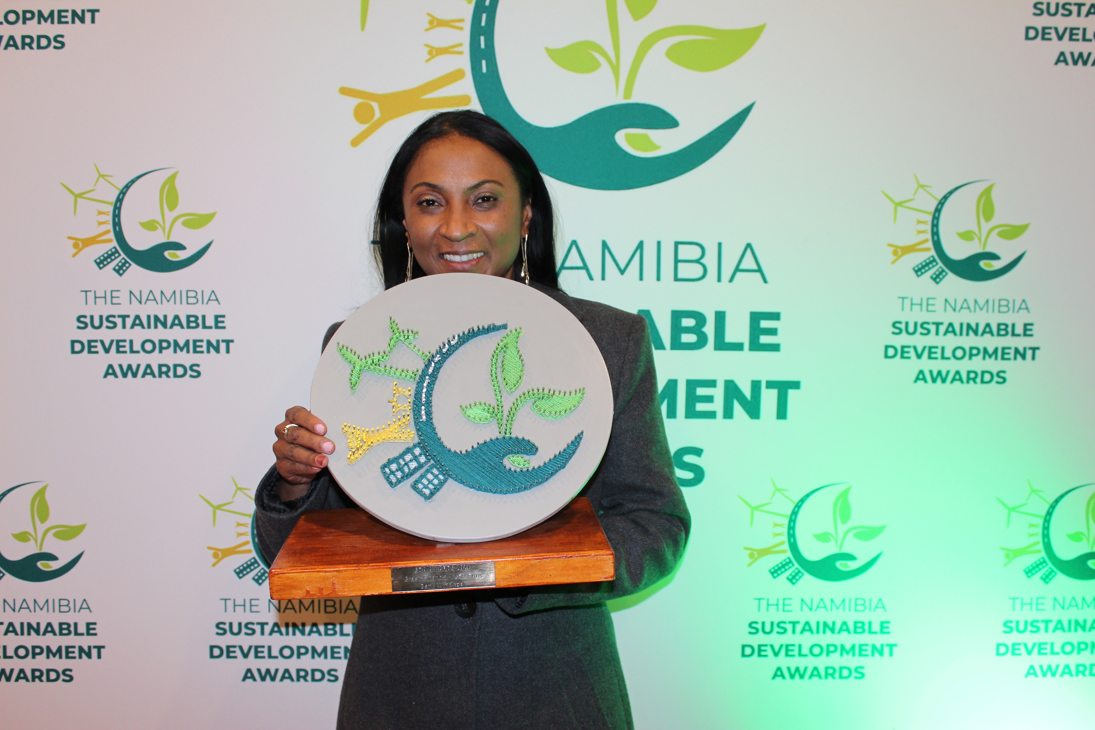Bank Windhoek’s Managing Director, Baronice Hans, pictured with the Sustainable Development Award.